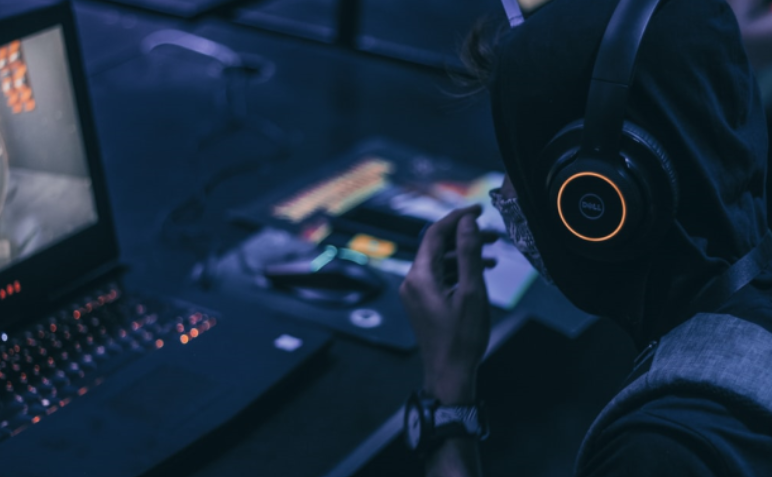 Як захистити дитину від сексуального насилля та збоченців?